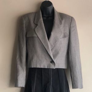 Jones New York Plaid Cropped Blazer